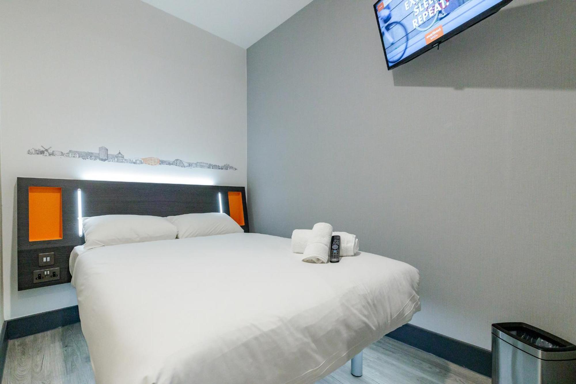 Easyhotel ميلتون كينيز المظهر الخارجي الصورة