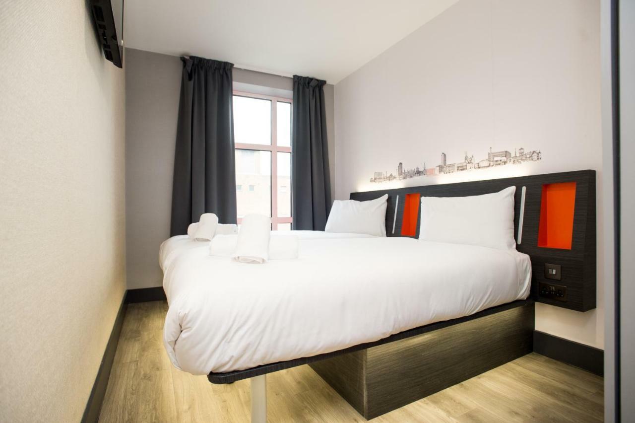 Easyhotel ميلتون كينيز المظهر الخارجي الصورة