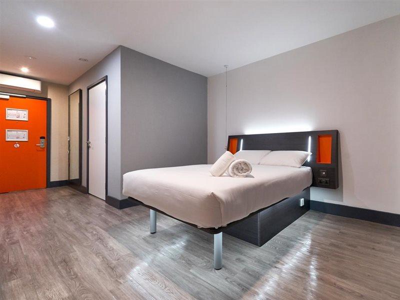 Easyhotel ميلتون كينيز المظهر الخارجي الصورة